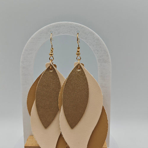 boucle d'oreille marron