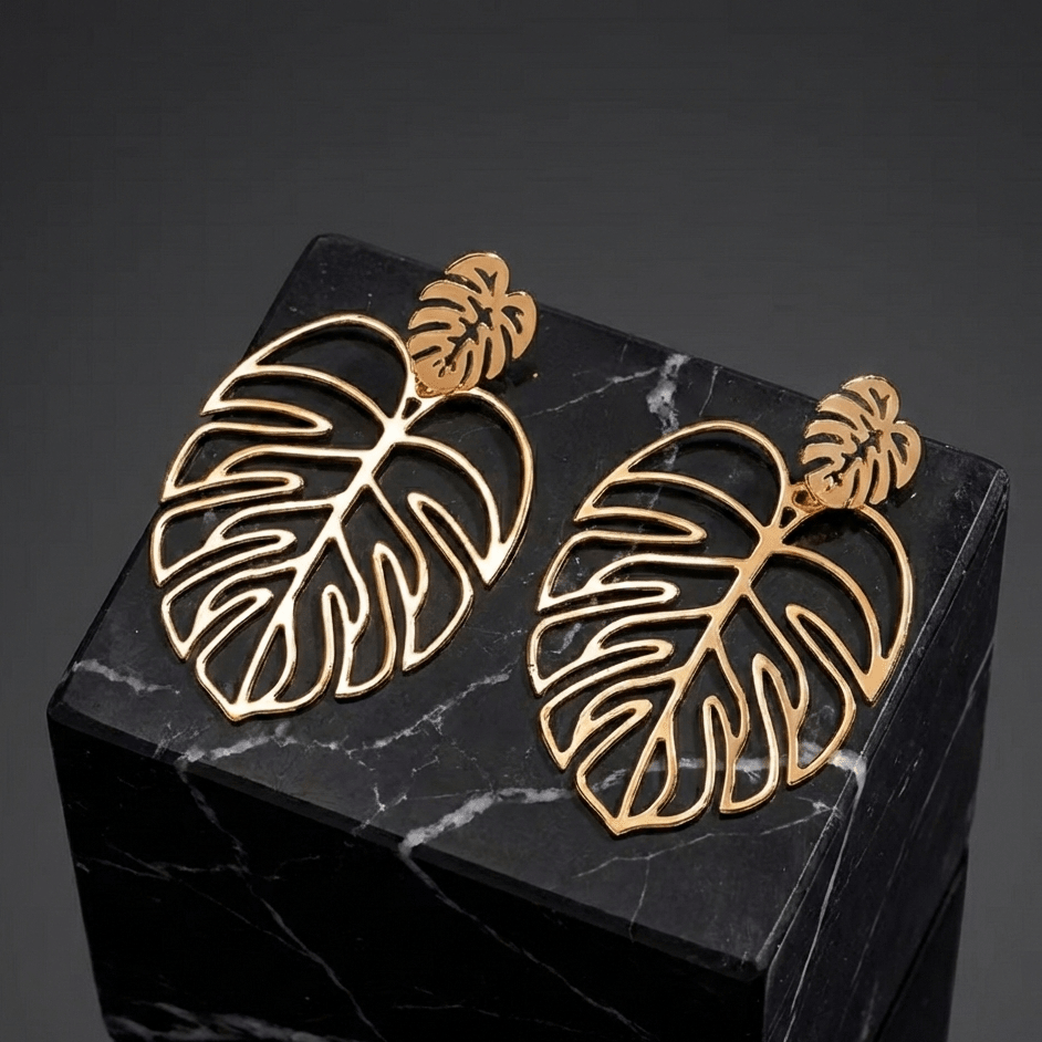 Boucles d'Oreilles Monstera Dorées - Design Tropical Chic - Jungle Feed