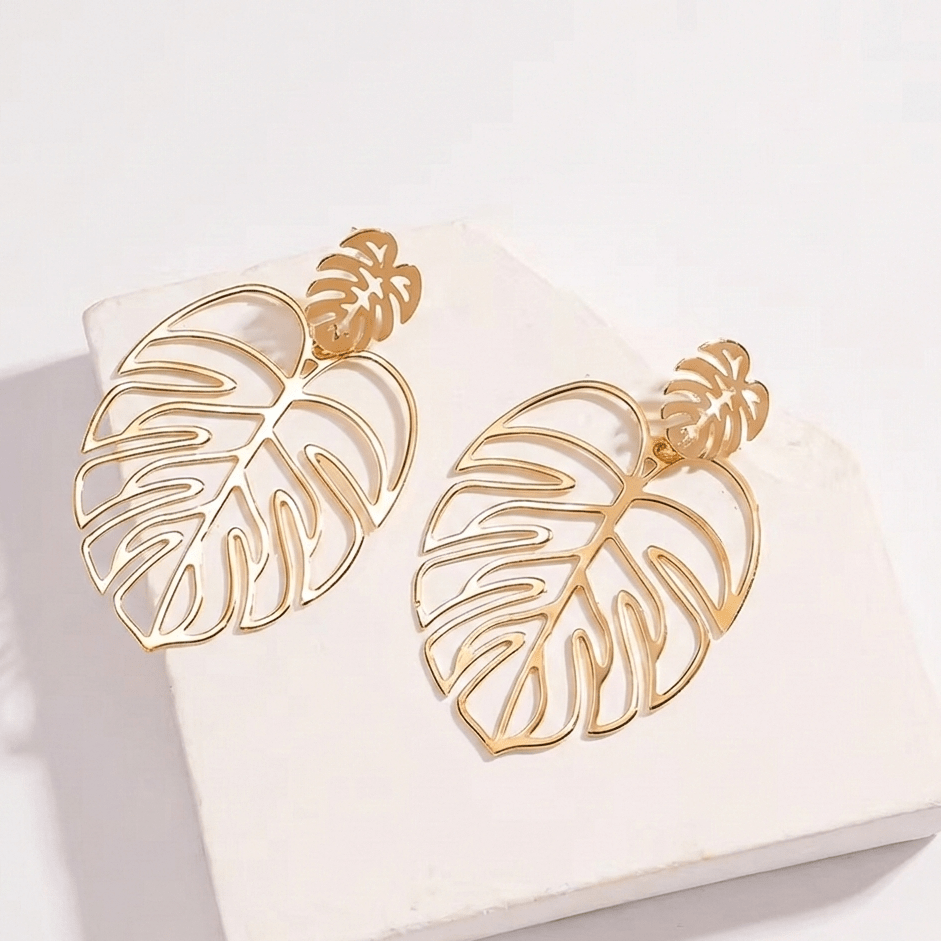 Boucles d'Oreilles Monstera Dorées - Design Tropical Chic - Jungle Feed